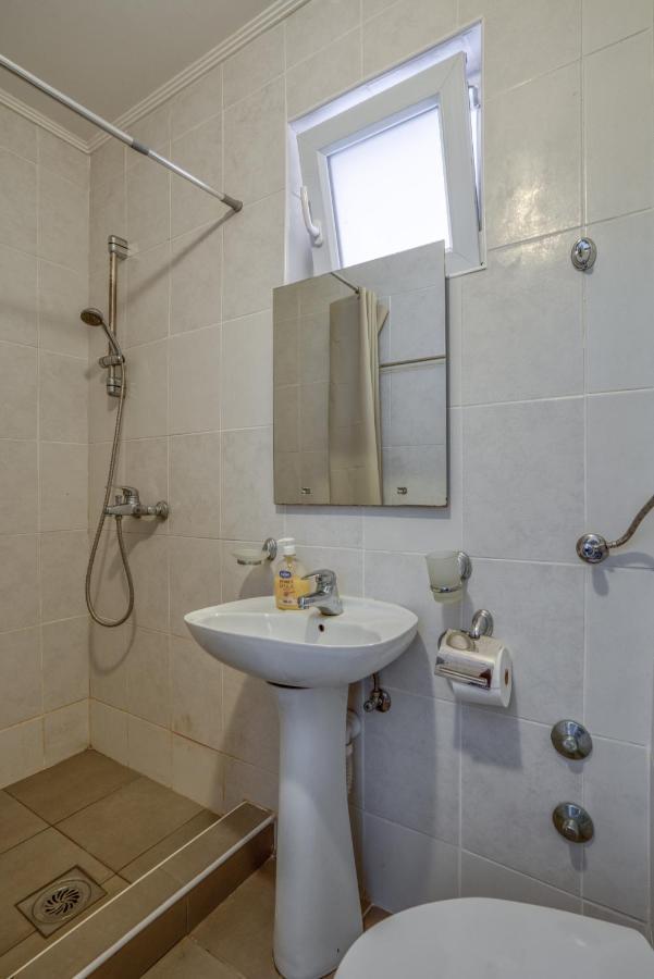 Apartmani Bronhi Sutomore Exterior foto