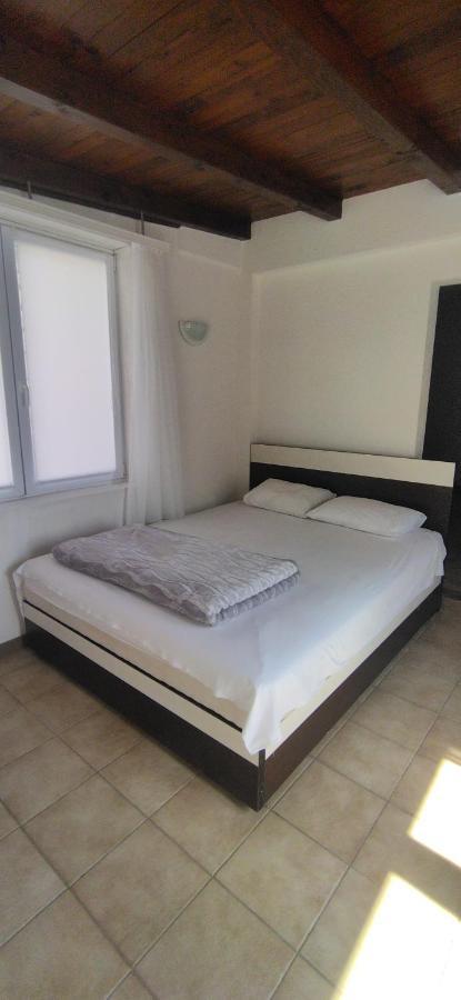 Apartmani Bronhi Sutomore Exterior foto